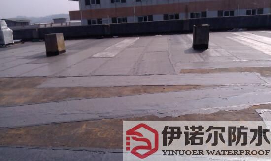 吳江屋面防水補(bǔ)漏材料廠家介紹防水卷材與防水涂料有什么區(qū)別